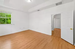8188 NW 108th Pl, Doral, FL 33178 - Photo 18