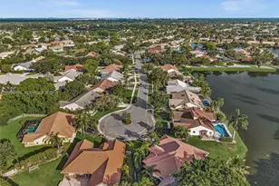 1661 NW 100th Way, Plantation, FL 33322 - Photo 14