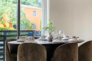 984 SW 10th St, Miami, FL 33130 - Photo 22