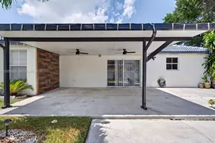 10704 SW 167th St, Miami, FL 33157 - Photo 36