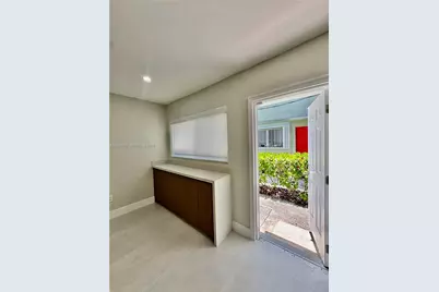 7342 Gary Ave, Miami Beach, FL 33141 - Photo 8