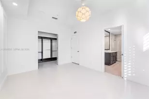 348 Elm St, Hollywood, FL 33019 - Photo 36