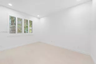 348 Elm St, Hollywood, FL 33019 - Photo 16