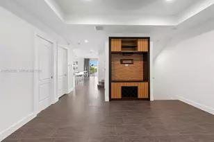 348 Elm St, Hollywood, FL 33019 - Photo 24