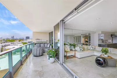 1455 Ocean Dr #703, Miami Beach, FL 33139 - Photo 18