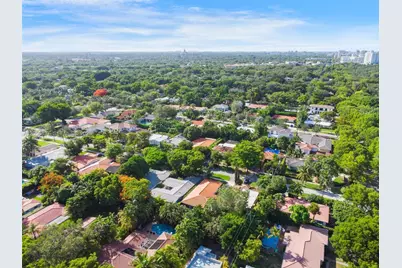 412 Gerona Ave, Coral Gables, FL 33146 - Photo 38