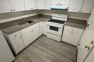 13285 NE 6th Ave, North Miami, FL 33161 - Photo 2