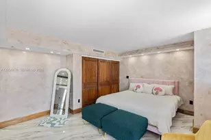2457 Collins Ave, Miami Beach, FL 33140 - Photo 26