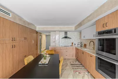 2457 Collins Ave #1603, Miami Beach, FL 33140 - Photo 16