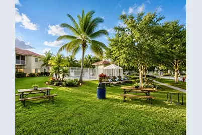1133 Golden Lakes Blvd #812, West Palm Beach, FL 33411 - Photo 14