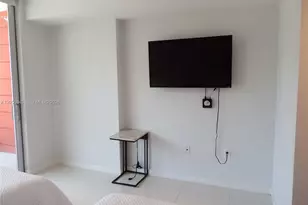 7825 NW 107th Ave, Doral, FL 33178 - Photo 30