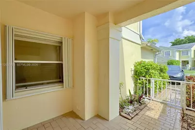 11848 SW 100th St, Miami, FL 33186 - Photo 2