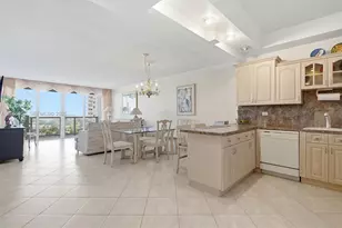 5601 Collins Ave, Miami Beach, FL 33140 - Photo 10