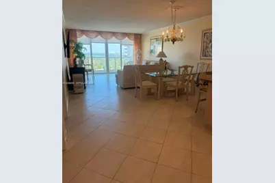 5601 Collins Ave #1723, Miami Beach, FL 33140 - Photo 6