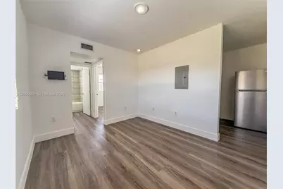 1710 NW 1st Ct #3, Miami, FL 33136 - Photo 2