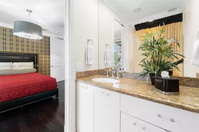 275 189th Ter, Sunny Isles Beach, FL 33160 - Photo 26