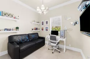 275 189th Terrace, Sunny Isles Beach, FL 33160 - Photo 32