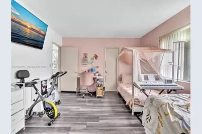 1060 92nd St #6, Bay Harbor Islands, FL 33154 - Photo 14