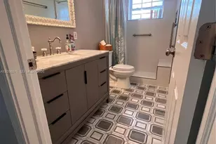 880 Azalea Ct, Plantation, FL 33317 - Photo 34