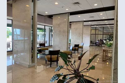 300 Bayview Dr #207, Sunny Isles Beach, FL 33160 - Photo 4