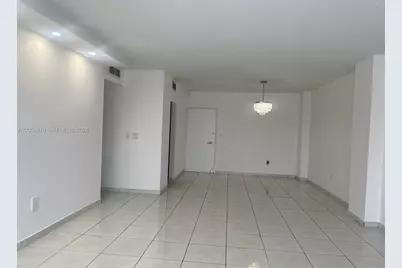 300 Bayview Dr #207, Sunny Isles Beach, FL 33160 - Photo 6