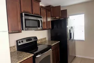 360 Carina Cir, Other City - In The State Of Florida, FL 32773 - Photo 2