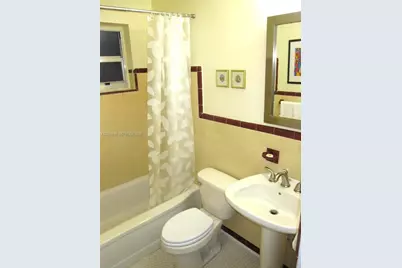 8024 Harding Ave #5A, Miami Beach, FL 33141 - Photo 6
