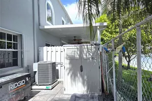 12423 NW 7th Ln, Miami, FL 33182 - Photo 14