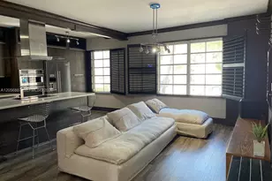 610 8th St, Miami Beach, FL 33139 - Photo 4