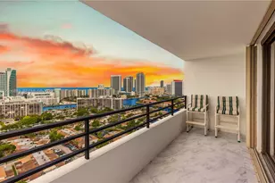 2500 Parkview Dr, Hallandale Beach, FL 33009 - Photo 12