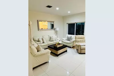 21205 Via Eden #21205, Boca Raton, FL 33433 - Photo 6