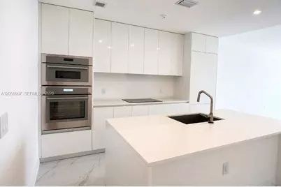 700 NE 24th St #1202, Miami, FL 33137 - Photo 2