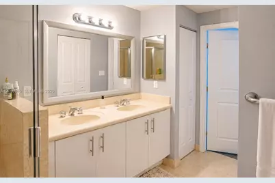 7900 Harbor Island Dr #705, North Bay Village, FL 33141 - Photo 12