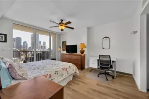 1750 N Bayshore Dr, Miami, FL 33132 - Photo 14