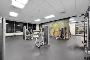 1750 N Bayshore Dr, Miami, FL 33132 - Photo 26