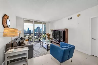 1750 N Bayshore Dr #3310, Miami, FL 33132 - Photo 4