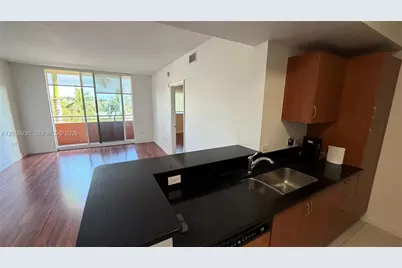 2775 NE 187th St #316, Aventura, FL 33180 - Photo 4