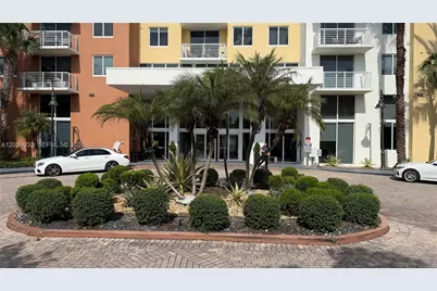 2775 NE 187th St #316, Aventura, FL 33180 - Photo 2
