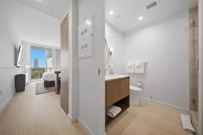 1611 SW 2nd Avenue #604, Miami, FL 33129 - Photo 6