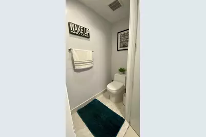 488 NE 18th #4809, Miami, FL 33132 - Photo 12