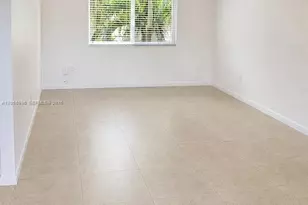 10820 SW 196th St, Cutler Bay, FL 33157 - Photo 6