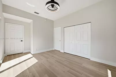11070 Minneapolis Dr, Cooper City, FL 33026 - Photo 32