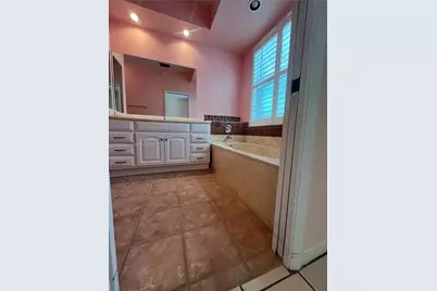 10854 Limeberry Dr, Cooper City, FL 33026 - Photo 44