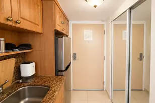 19201 Collins Ave, Sunny Isles Beach, FL 33160 - Photo 6