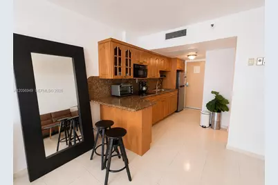 19201 Collins Ave #1025, Sunny Isles Beach, FL 33160 - Photo 4