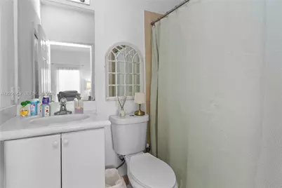 8242 NW 107th Ct #8-12, Doral, FL 33178 - Photo 22