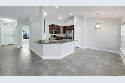 455 Bowman Terrace, Port Charlotte, FL 33953 - Photo 4