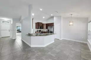 455 Bowman Terrace, Port Charlotte, FL 33953 - Photo 4