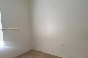 678 NW 14th St, Florida City, FL 33034 - Photo 22