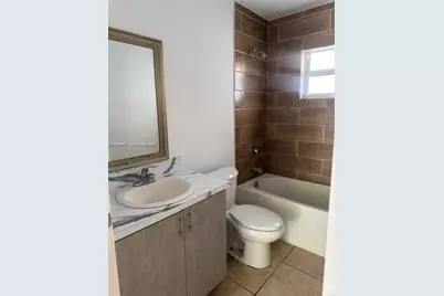678 NW 14th St, Florida City, FL 33034 - Photo 14